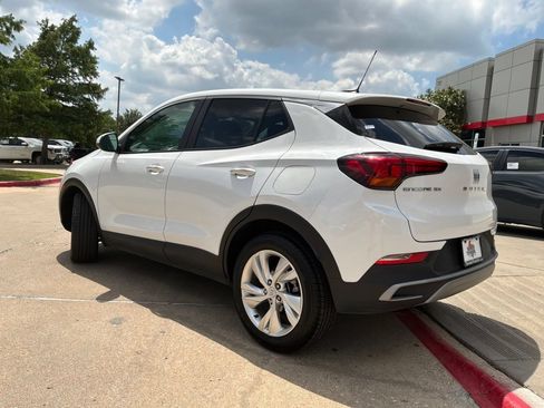 Used 2025 Buick Encore GX Preferred FWD image 8