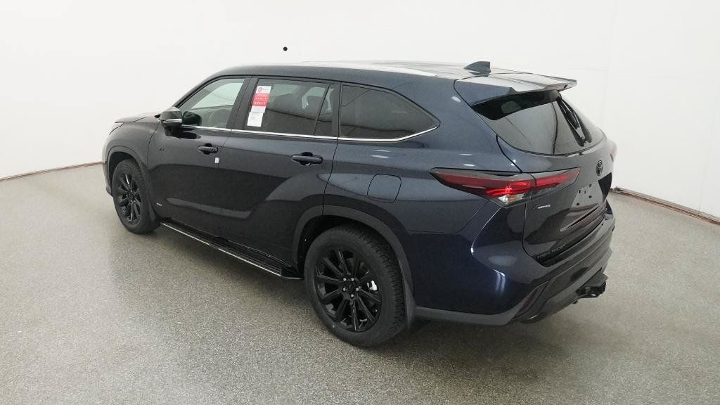 New 2026 Toyota Highlander XLE AWD/4WD image 8