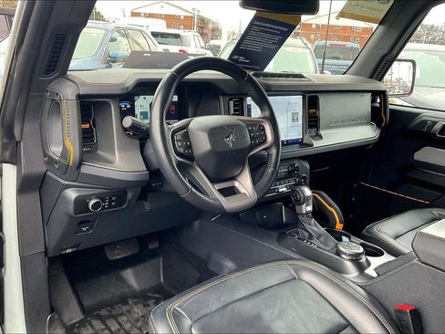 Certified 2024 Ford Bronco Badlands image 12