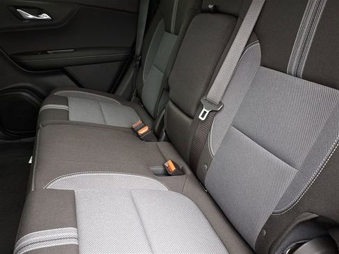 New 2026 Chevrolet Blazer LT FWD image 7