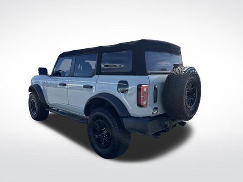 Used 2022 Ford Bronco Wildtrak image 3