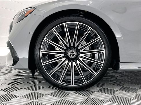 Used 2026 Mercedes-Benz E 350 Sedan image 8