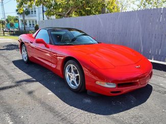 Used 2002 Chevrolet Corvette Coupe w/ Preferred Equipment Group2 video 1