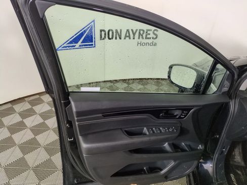 Used 2024 Honda Odyssey Elite image 14