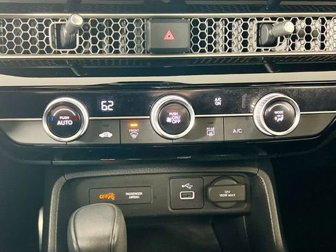 Certified 2024 Honda Civic Sport image 18