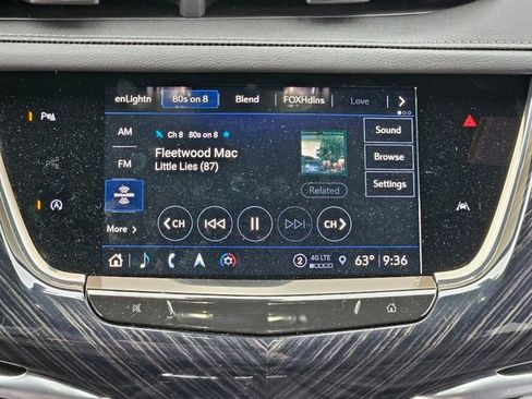 Certified 2025 Cadillac XT6 Premium Luxury w/ LPO, Floor Liner Package FWD image 22
