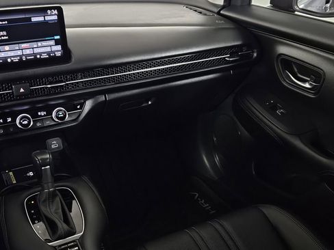 Used 2023 Honda HR-V EX-L image 10