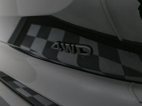 Used 2025 Nissan Pathfinder Rock Creek image 12