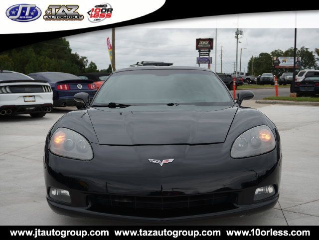 Used 2008 Chevrolet Corvette Coupe w/ Preferred Equipment Group RWD image 4