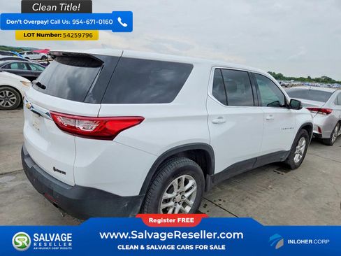 Used 2021 Chevrolet Traverse LS FWD image 4