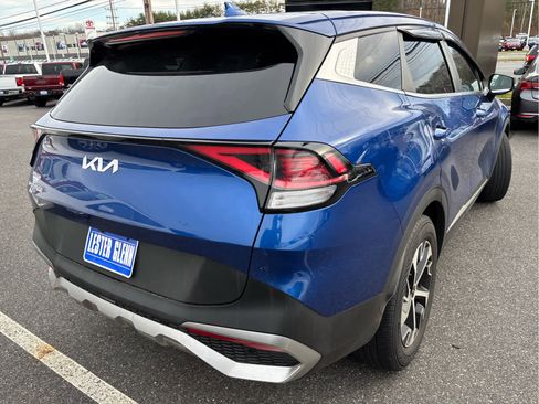 Used 2023 Kia Sportage EX image 29