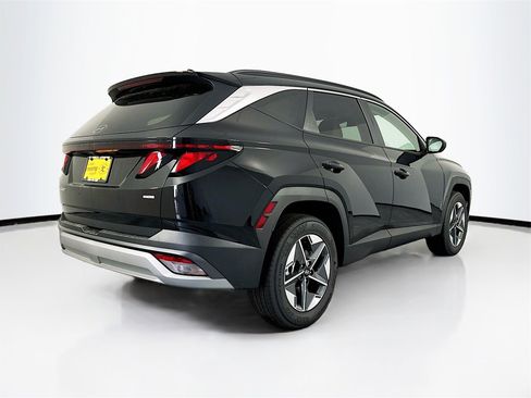 Certified 2025 Hyundai Tucson SEL image 7