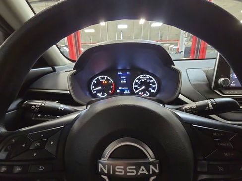 Certified 2025 Nissan Altima 2.5 S image 25