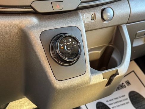 Used 2024 Ford E-Transit Low Roof image 41