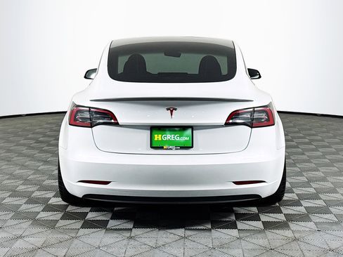 Used 2023 Tesla Model 3 Performance image 8