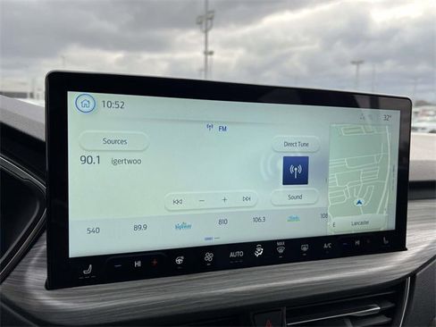 New 2026 Ford Escape SE w/ PHEV Premium Package image 18