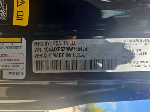 Used 2021 Jeep Wrangler Unlimited Sahara w/ Cold Weather Group AWD/4WD image 25
