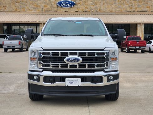 New 2026 Ford F250 XLT w/ FX4 Off-Road Package AWD/4WD image 6