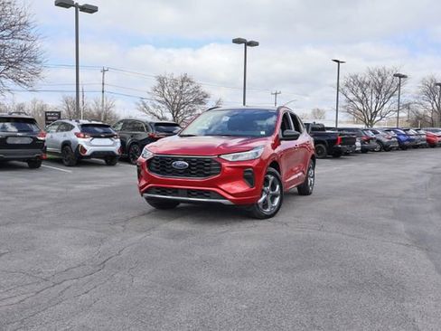 Used 2024 Ford Escape ST-Line w/ Tech Pack #1 image 2