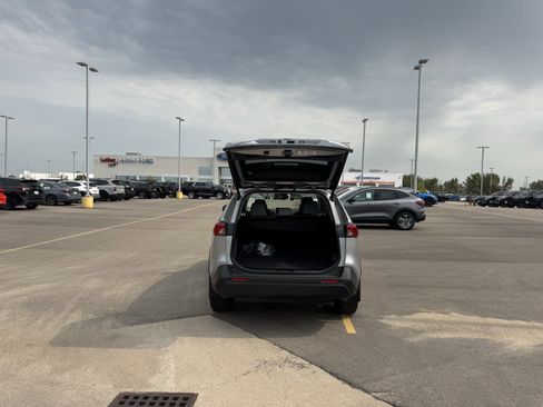 Used 2024 Toyota RAV4 XLE Premium image 22