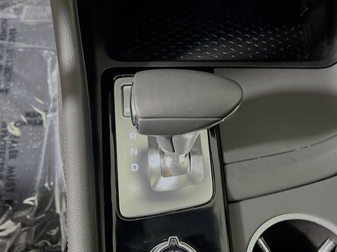 Used 2026 Genesis G70 2.5T image 24