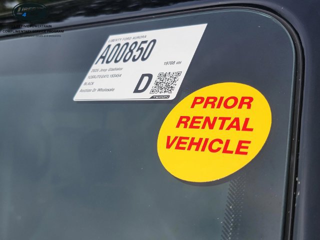 Used 2026 Jeep Gladiator Mojave AWD/4WD image 35