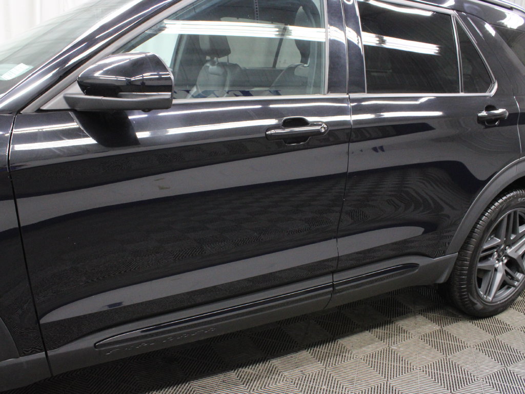 Used 2025 Ford Explorer ST AWD/4WD image 55
