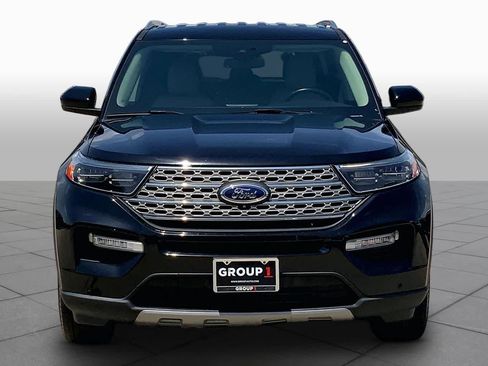 Used 2023 Ford Explorer Limited AWD/4WD image 4