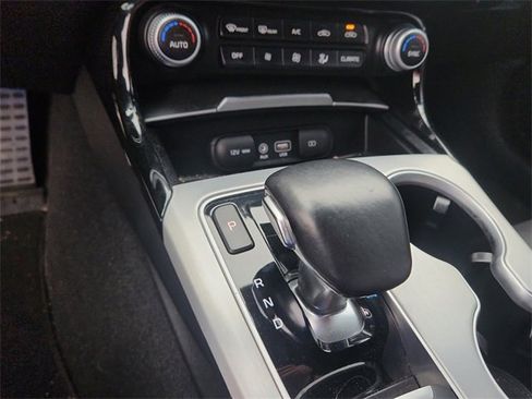 Used 2018 Kia Stinger GT2 image 15