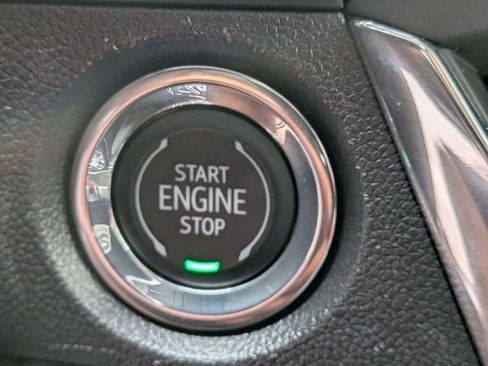 Certified 2025 Buick Encore GX Preferred FWD image 23