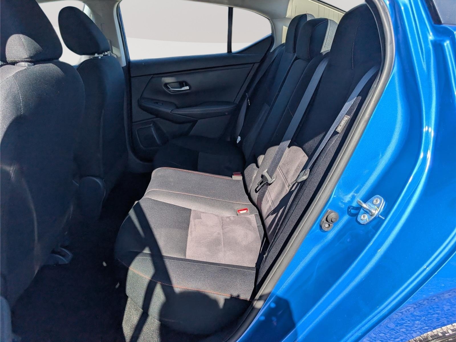 Used 2025 Nissan Sentra SR FWD image 13