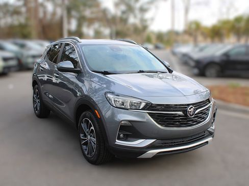 Used 2022 Buick Encore GX Select image 16