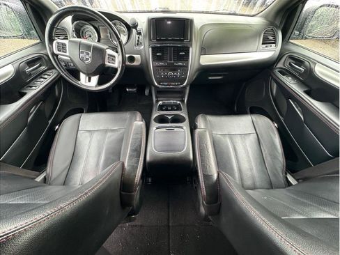 Used 2019 Dodge Grand Caravan GT image 20