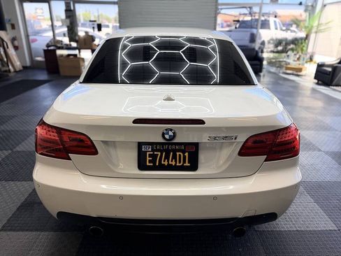 Used 2013 BMW 335i Convertible RWD image 18