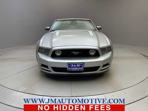 Used 2013 Ford Mustang GT Premium w/ Security Pkg RWD image 8
