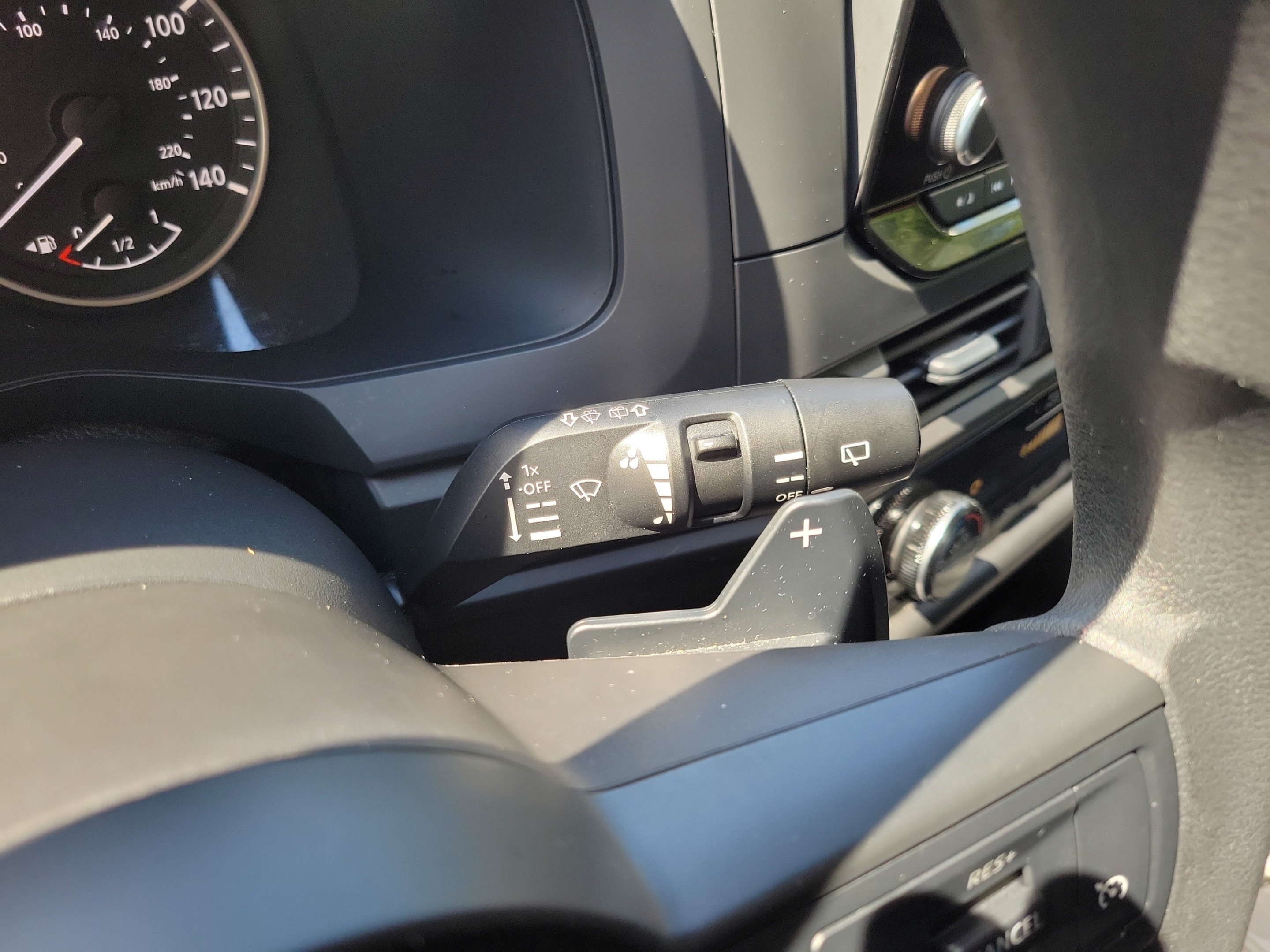 Certified 2025 Nissan Pathfinder S FWD image 20
