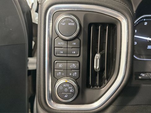 Used 2021 GMC Sierra 3500 Denali w/ Denali Ultimate Package AWD/4WD image 23