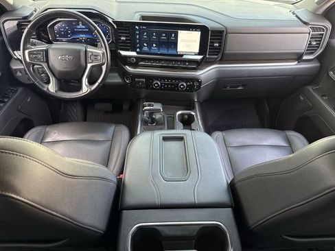 Used 2022 Chevrolet Silverado 1500 LT Trail Boss w/ LT Trail Boss Premium Package image 13