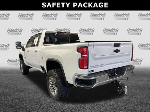 Used 2024 Chevrolet Silverado 2500 LTZ w/ LTZ Convenience Package image 7