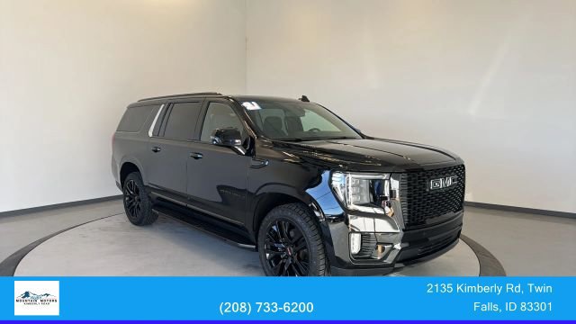 Used 2021 GMC Yukon XL Denali w/ LPO, Illumination Package AWD/4WD image 1