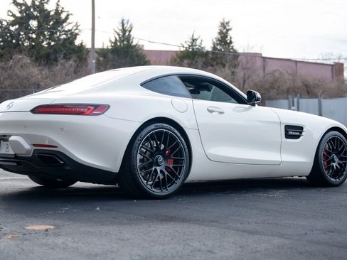 Used 2016 Mercedes-Benz AMG GT S image 4