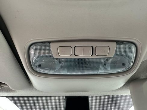 Used 2022 Ford Transit Connect XLT FWD image 22