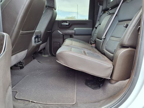 Used 2023 GMC Sierra 2500 Denali AWD/4WD image 16