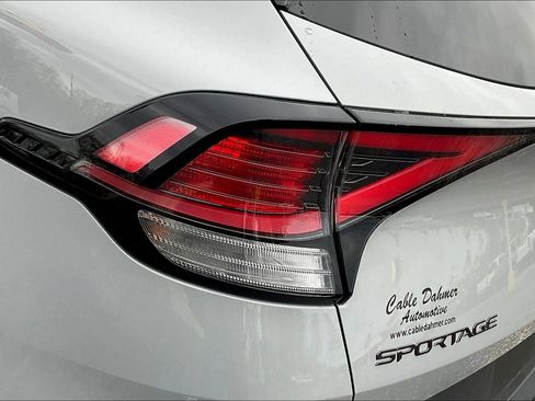 Used 2025 Kia Sportage X-Line image 29