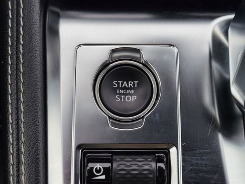 Used 2024 Jaguar F-PACE R-Dynamic S image 13