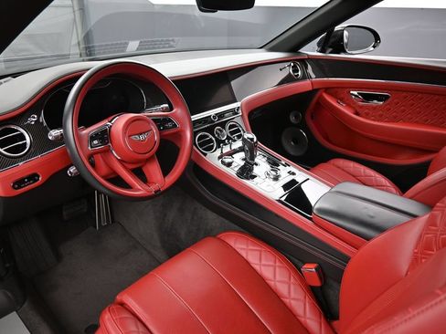 Certified 2022 Bentley Continental GT AWD/4WD image 4