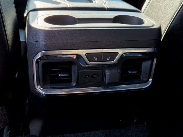 Used 2021 GMC Sierra 1500 AT4 w/ AT4 Premium Package AWD/4WD image 13