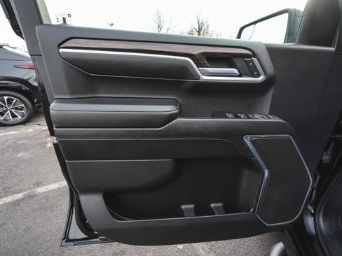 Used 2022 GMC Sierra 1500 Elevation image 9