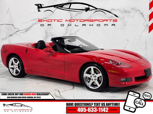 Used 2006 Chevrolet Corvette Convertible w/ Preferred Equipment Group RWD image 1
