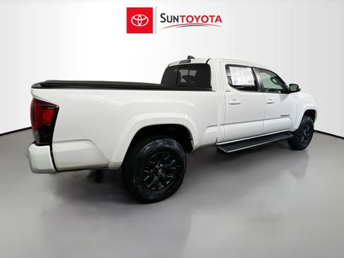 Used 2023 Toyota Tacoma SR5 w/ Technology Package RWD image 4
